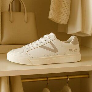 Tretorn Women 9 Sneakers Serve Low Top Athletic Tennis Preppy Athleisure Shoes